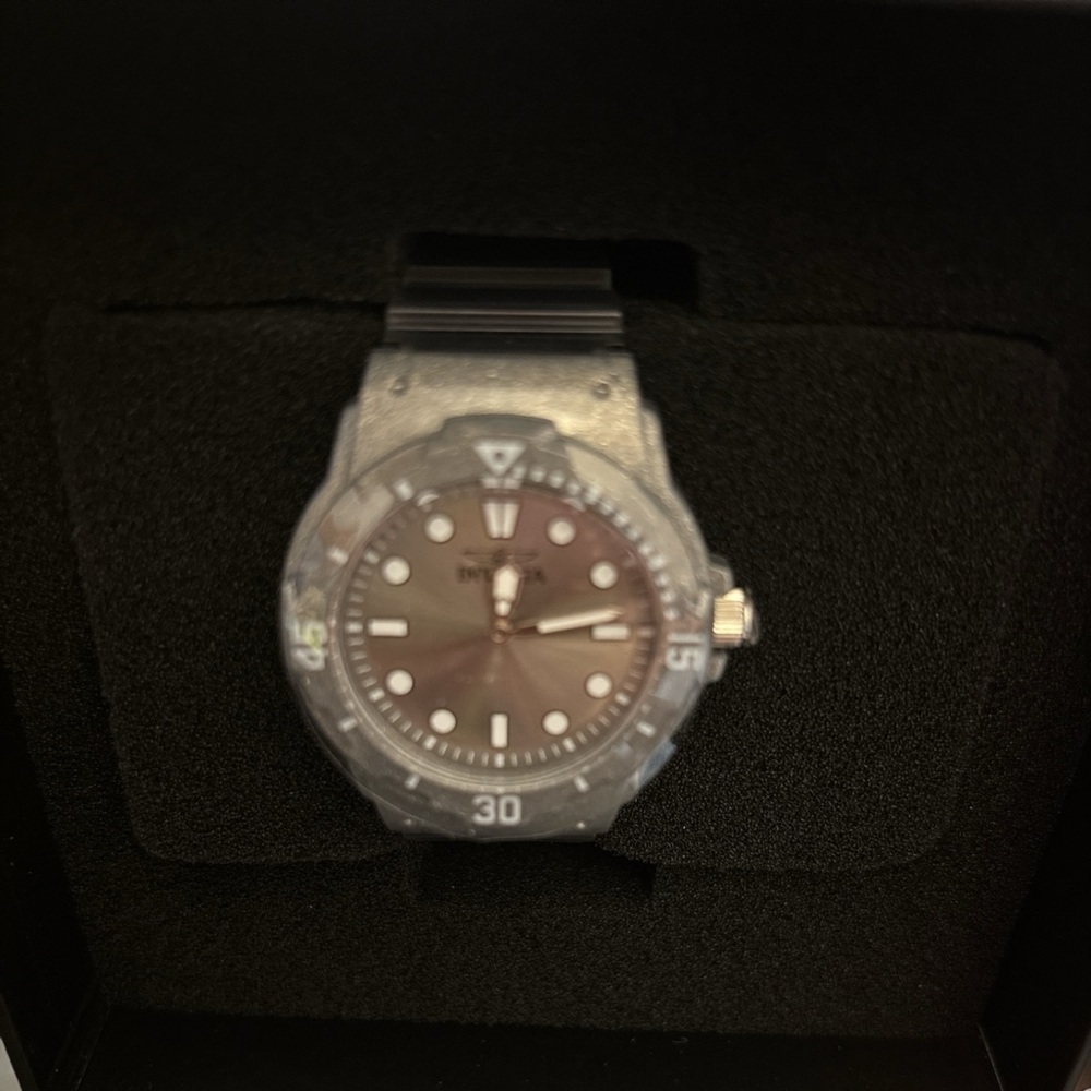 Invicta Women’s Watch Clear Band New in Box 3 Year Warranty - Picture 3 of 6